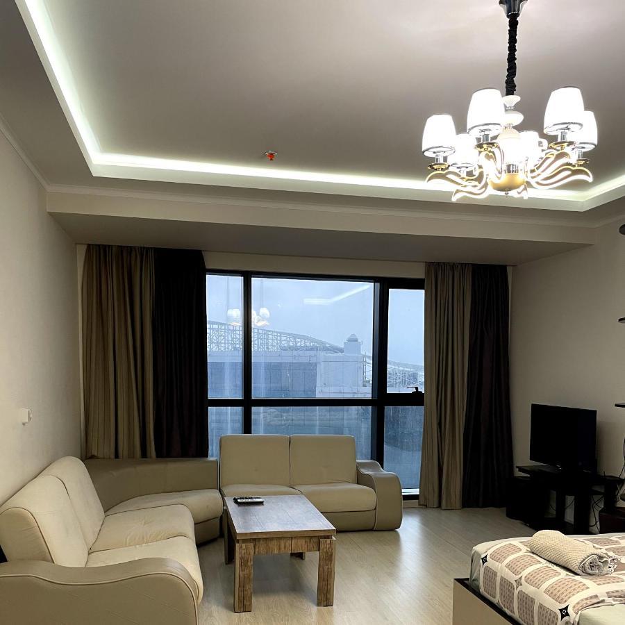 Angel Apartment In Porta Batumi Exterior photo